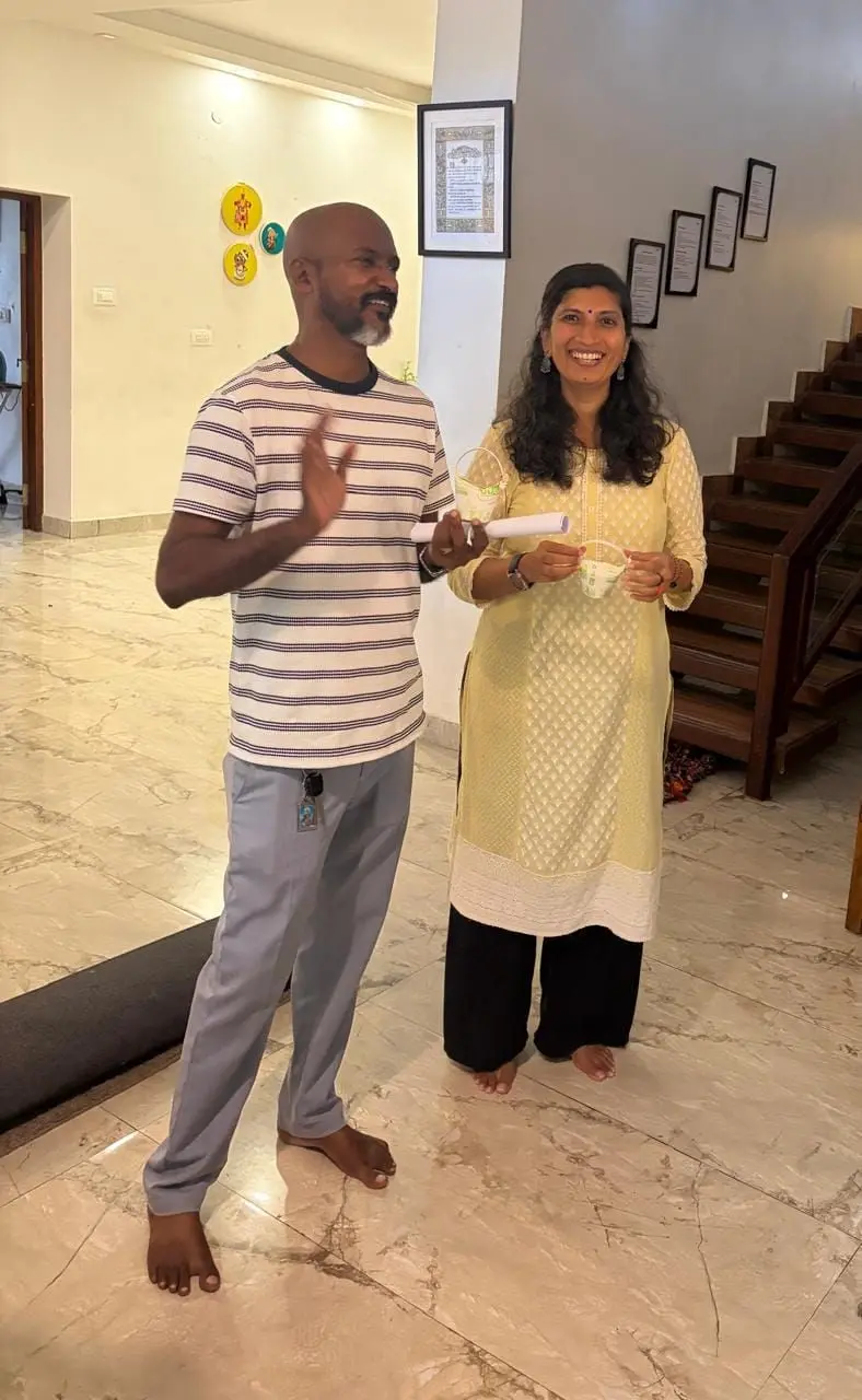 Olimalar Foundation was welcomed with gifts and a note