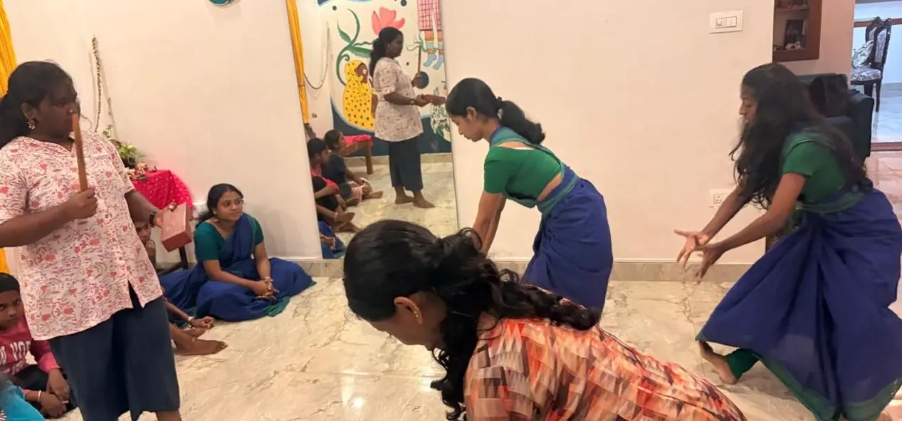 Community dance classes move into abhinaya practice